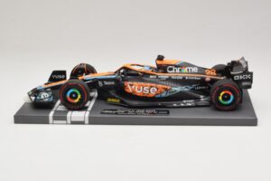 McLaren MCL36 O. Piastri Abu Dhabi Test 2022 Minichamps 1:18 537221828 Derva - nuotrauka 3 iš 7