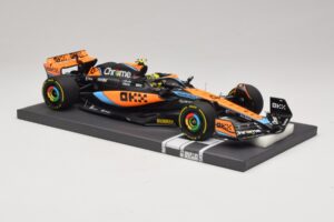 McLaren MCL60 #4 L. Norris 2nd Place Hungarian GP 2023 Minichamps 1:18 537233004 Derva - nuotrauka 4 iš 7