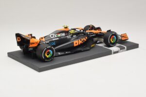 McLaren MCL60 #4 L. Norris 2nd Place Japanese GP 2023 Minichamps 1:18 537233504 Derva - nuotrauka 2 iš 7