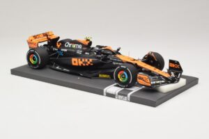 McLaren MCL60 #4 L. Norris 2nd Place Singapore GP 2023 Minichamps 1:18 537233404 Derva - nuotrauka 4 iš 7