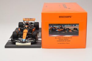 McLaren MCL60 #81 O. Piastri Hungarian GP 2023 Minichamps 1:18 537233081 Derva - nuotrauka 6 iš 7