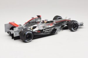 McLaren MP4/21 #3 K. Raikkonen 2006 Minichamps 1:18 530061803 Derva - nuotrauka 2 iš 7