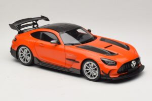 Mercedes AMG GT Black Series C190 Oranžinis su Sidabriniais Ratlankiais Minichamps 1:18 110032024 Metalas - nuotrauka 6 iš 8