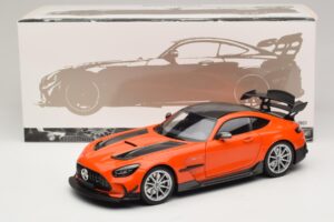 Mercedes AMG GT Black Series C190 Oranžinis su Sidabriniais Ratlankiais Minichamps 1:18 110032024 Metalas - nuotrauka 8 iš 8
