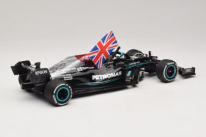 Mercedes AMG Petronas W12 E Performance L. Hamilton Winner British GP 2021 Minichamps 1:18 110211144 Derva - nuotrauka 2 iš 7