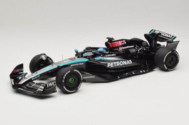Mercedes AMG Petronas W15 E Performance G. Russell 2024 Minichamps 1:18 110240163 Derva