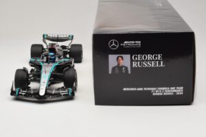 Mercedes AMG Petronas W15 E Performance G. Russell 2024 Minichamps 1:18 110240163 Derva - nuotrauka 6 iš 7