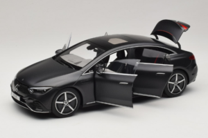 Mercedes EQE V295 Graphite Grey Magno NZG 1:18 B66961108 Metalas - nuotrauka 2 iš 8