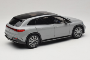 Mercedes EQS SUV X296 Manufaktur Alpine Grey NZG 1:18 B66960591 Metalas - nuotrauka 3 iš 8