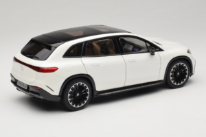 Mercedes EQS SUV X296 Manufaktur Diamond White NZG 1:18 B66960590 Metalas - nuotrauka 3 iš 8