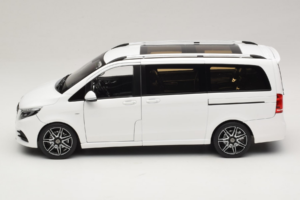 Mercedes V-Class W447 AMG Line Baltas Norev 1:18 183876 Metalas - nuotrauka 5 iš 8