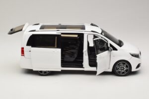 Mercedes V-Class W447 AMG Line Baltas Norev 1:18 183876 Metalas - nuotrauka 4 iš 8