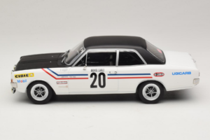 Opel Commodore A #20 H. Greder / P. Pagani Rally Monte Carlo 1971 MCG 1:18 MCG18561R Metalas - nuotrauka 3 iš 6