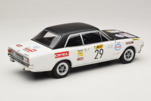 Opel Commodore A #29 J-L. Clarr / J-P. Peyroux Tour de France Automobile 1971 MCG 1:18 MCG18562R Metalas - nuotrauka 2 iš 6