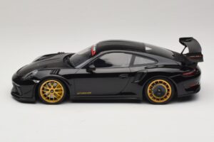 Porsche 911 992 GT3 RS Manthey Racing Juodas su Auksiniais Ratlankiais Minichamps 1:18 MR-911-GT3RS-1804 Metalas - nuotrauka 3 iš 6