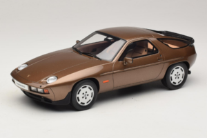 Porsche 928 S Tobacco Metallic GT Spirit 1:18 GT1005 Derva