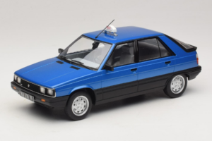 Renault 11 GTL Taxi James Bond MCG 1:18 MCG18833 Metalas