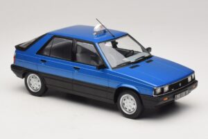 Renault 11 GTL Taxi James Bond MCG 1:18 MCG18833 Metalas - nuotrauka 4 iš 6