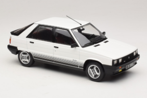 Renault 11 Turbo Baltas MCG 1:18 MCG18589 Metalas - nuotrauka 4 iš 6