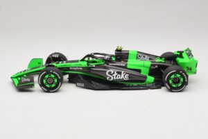 Stake Kick Sauber C44 G. Zhou Emilia Romagna GP 2024 Minichamps 1:18 117240124 Derva - nuotrauka 3 iš 7