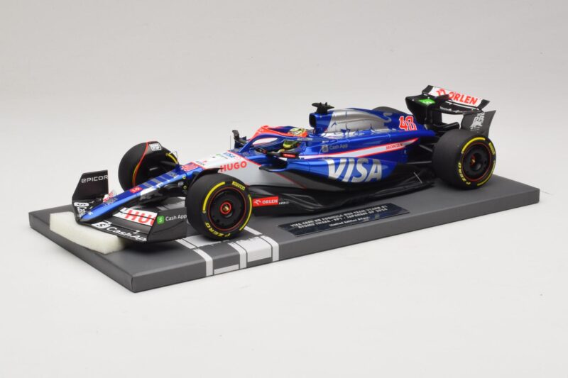 Visa Cash App RB VCARB 01 A. Iwasa FP1 Japanese GP 2024 Minichamps 1:18 117240440 Derva