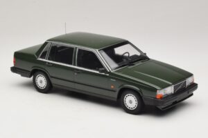 Volvo 740 GL Tamsiai Žalias Minichamps 1:18 155171702 Metalas - nuotrauka 4 iš 6