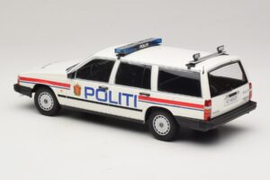 Volvo 740 GL Universalas Politi Norway Minichamps 1:18 155171796 Metalas - nuotrauka 5 iš 6