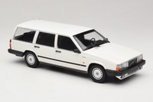 Volvo 740 GL Universalas Baltas Minichamps 1:18 155171772 Metalas - nuotrauka 4 iš 6