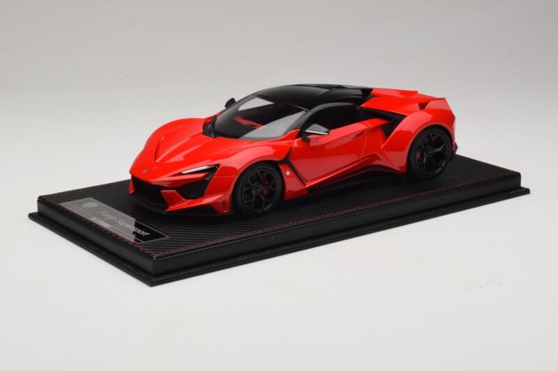 W Motors Fenyr Supersport Raudonas SophiArt 1:18 SA003-06 Derva