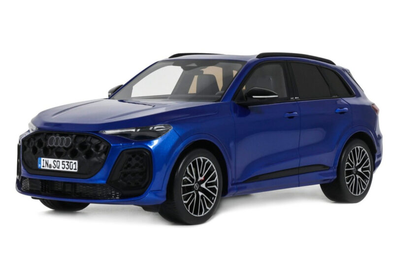 Audi SQ5 FY TFSI Ultra Mėlynas Otto 1:18 Audi SQ5 FY TFSI Ultra Mėlynas Otto 1:18 OT1281 Derva