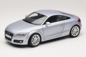 Audi TT 8N Silverblue Metallic Minichamps 1:18 100015020 Metalas