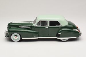 Cadillac Fleetwood Series 60 Special Žalias MCG 1:18 MCG18657 Metalas - nuotrauka 3 iš 6
