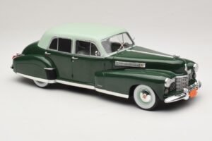 Cadillac Fleetwood Series 60 Special Žalias MCG 1:18 MCG18657 Metalas - nuotrauka 4 iš 6