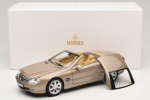 Mercedes SL500 R230 Travertine Beige Norev 1:18 183843 Metalas - nuotrauka 9 iš 9