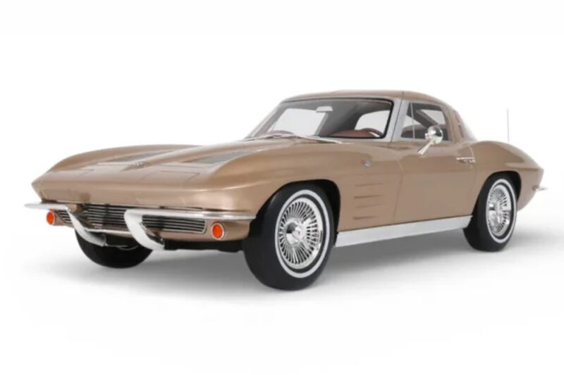 Chevrolet Corvette C2 Sting Ray Saddle Tan GT Spirit 1:12 GT1004 Derva