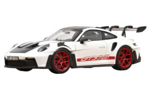 Porsche 911 992 GT3 RS Weissach Package Baltas Pyro Red Norev 1:18 187373 Metalas