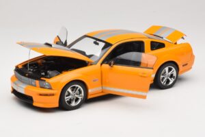 Ford Mustang GT S197 Grabber Orange Metallic AUTOart 1:18 73117-A1 Metalas - nuotrauka 2 iš 8