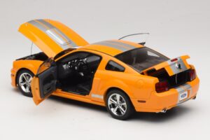 Ford Mustang GT S197 Grabber Orange Metallic AUTOart 1:18 73117-A1 Metalas - nuotrauka 5 iš 8