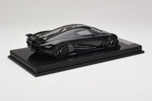 Koenigsegg Regera Juodas Anglies Pluošto Paketas Béžinis Salonas FrontiArt 1:18 REMC042 Derva - nuotrauka 2 iš 7