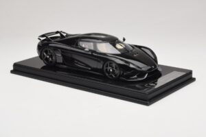 Koenigsegg Regera Juodas Anglies Pluošto Paketas Béžinis Salonas FrontiArt 1:18 REMC042 Derva - nuotrauka 4 iš 7