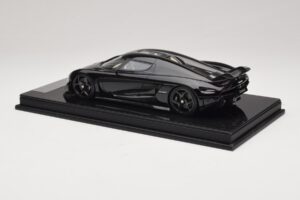Koenigsegg Regera Juodas Anglies Pluošto Paketas Béžinis Salonas FrontiArt 1:18 REMC042 Derva - nuotrauka 5 iš 7