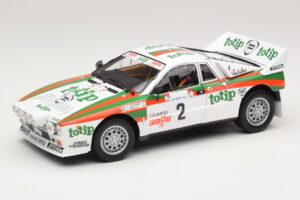 Lancia 037 #2 A. Bettega / M. Perissinot Rally San Marino 1984 Kyosho 1:18 08306F Metalas