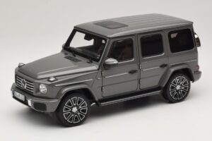 Mercedes G-Class W465 Classic Grey Norev 1:18 183035 Metalas