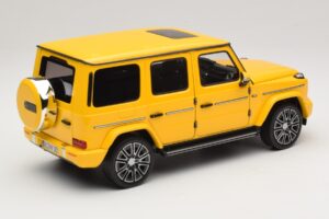 Mercedes G-Class W465 Sun Yellow Norev 1:18 183038 Metalas - nuotrauka 2 iš 6