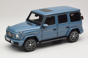 Mercedes G-Class W465 Vintage Blue Norev 1:18 183034 Metalas
