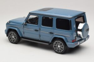Mercedes G-Class W465 Vintage Blue Norev 1:18 183034 Metalas - nuotrauka 5 iš 6