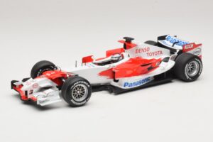 Panasonic Toyota Racing TF106 #11 J. Trulli 2006 Minichamps 1:18 AM59558L Metalas