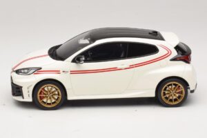Toyota GR Yaris TGR Italy Ribota Laida Pure White Otto 1:18 OT1183 Derva - nuotrauka 3 iš 6