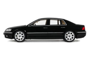 Volkswagen Phaeton 3D 6.0 W12 Juodas Otto 1:18 OT1266 Derva - nuotrauka 3 iš 5