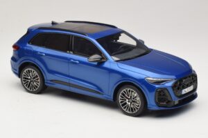 Audi SQ5 FY TFSI Ultra Mėlynas Otto 1:18 OT1281 Derva - nuotrauka 4 iš 6